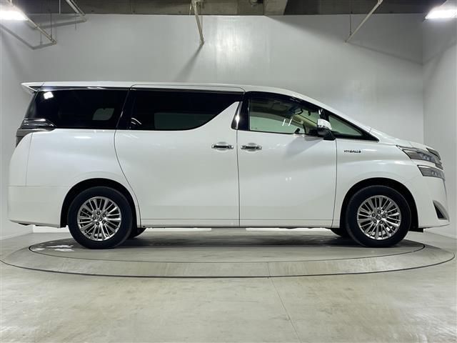 ヴェルファイアハイブリッド Ｖ　Ｌエディション　純正ＤＡ　ツインムーンルーフ　ドラレコ前後　トヨタセーフティセンス　追従クルコン　バックカメラ　ＥＴＣ　ＬＥＤ　両側パワースライドドア　ステアリングヒーター　スマートキー　フロアマット　シートヒーター（38枚目）