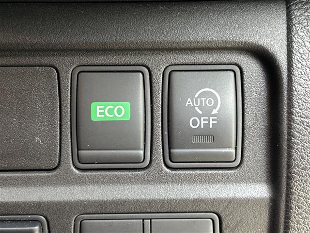 セレナ ハイウェイスター　プロパイロットエディション　純正９インチＳＤナビ　両側パワースライド　後席モニター　プロパイロット　バックカメラ　ＬＥＤ　ＥＴＣ　スマートキー　追従クルコン　純正１６インチＡＷ　オートライト　フロアマット　スペアキー　取扱説明書（9枚目）