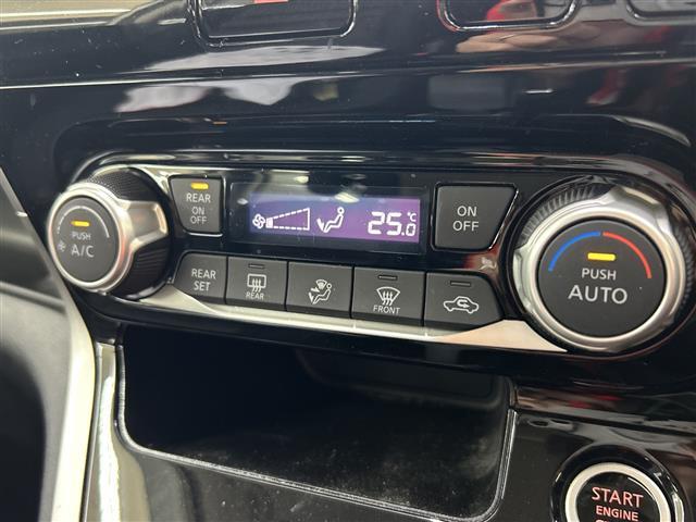 セレナ ハイウェイスター　プロパイロットエディション　純正９インチＳＤナビ　両側パワースライド　後席モニター　プロパイロット　バックカメラ　ＬＥＤ　ＥＴＣ　スマートキー　追従クルコン　純正１６インチＡＷ　オートライト　フロアマット　スペアキー　取扱説明書（16枚目）