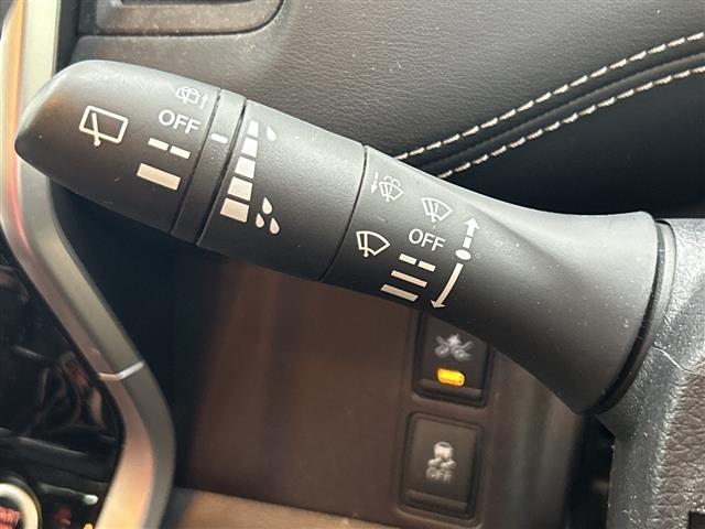 セレナ ハイウェイスター　プロパイロットエディション　純正９インチＳＤナビ　両側パワースライド　後席モニター　プロパイロット　バックカメラ　ＬＥＤ　ＥＴＣ　スマートキー　追従クルコン　純正１６インチＡＷ　オートライト　フロアマット　スペアキー　取扱説明書（18枚目）