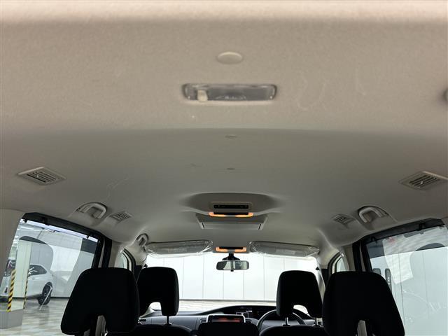 セレナ ハイウェイスター　プロパイロットエディション　純正９インチＳＤナビ　両側パワースライド　後席モニター　プロパイロット　バックカメラ　ＬＥＤ　ＥＴＣ　スマートキー　追従クルコン　純正１６インチＡＷ　オートライト　フロアマット　スペアキー　取扱説明書（29枚目）