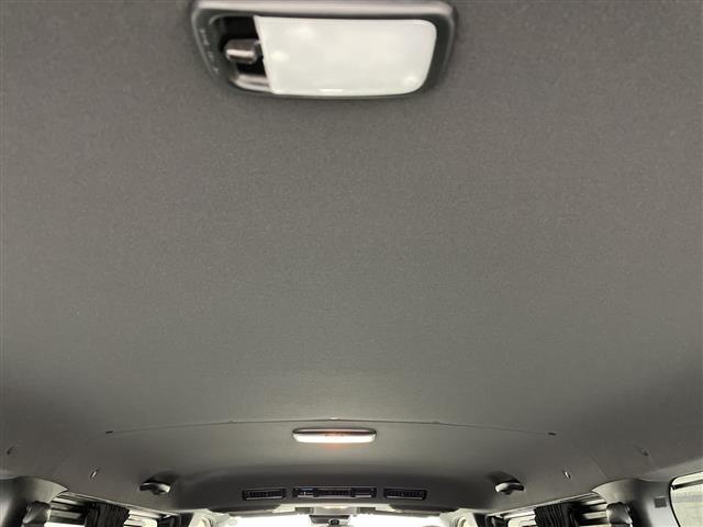 ハイエースバン スーパーＧＬ　ダーク　プライムＩＩ　純正ナビ　トヨタセーフティセンス　両側パワスラ　パノラミックビューモニター　１００Ｖ電源　ハーフレザーシート　フルフラットシート　スペアキー１本　ビルトインＥＴＣ　フロアマット有　ＬＥＤヘッドライト（27枚目）