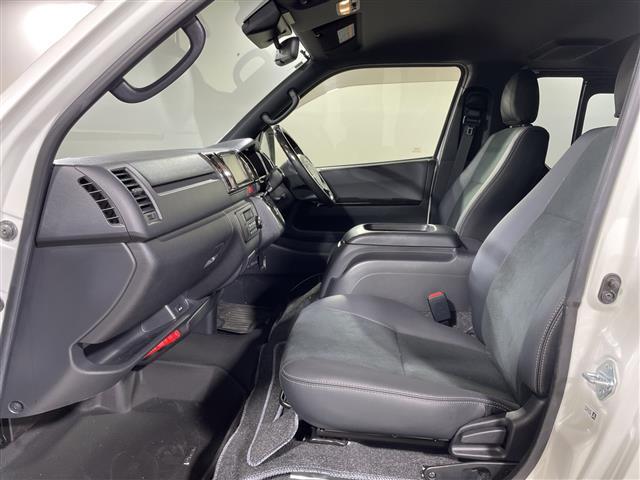 ハイエースバン スーパーＧＬ　ダーク　プライムＩＩ　純正ナビ　トヨタセーフティセンス　両側パワスラ　パノラミックビューモニター　１００Ｖ電源　ハーフレザーシート　フルフラットシート　スペアキー１本　ビルトインＥＴＣ　フロアマット有　ＬＥＤヘッドライト（30枚目）