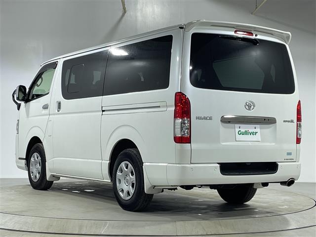 ハイエースバン スーパーＧＬ　ダーク　プライムＩＩ　純正ナビ　トヨタセーフティセンス　両側パワスラ　パノラミックビューモニター　１００Ｖ電源　ハーフレザーシート　フルフラットシート　スペアキー１本　ビルトインＥＴＣ　フロアマット有　ＬＥＤヘッドライト（34枚目）