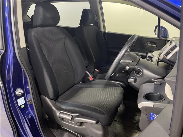 フリードハイブリッド ジャストセレクション　純正ナビ　両側スライドドア　バックカメラ　ＥＴＣ　クルーズコントロール　スマートキー　純正１５インチＡＷ　横滑り防止装置　アイドリングストップ　オートライト　電格格納ミラー　フロアマット（23枚目）