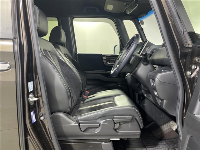 Ｎ－ＢＯＸカスタム Ｇ・Ｌターボホンダセンシング　社外８インチナビ　社外フリップダウンモニター　ホンダセンシング　両側パワースライドドア　ハーフレザーシート　レーダークルコン　バックカメラ　ＥＴＣ　ＬＥＤ　フロアマット　スペアキー　取扱説明書　保証書（21枚目）