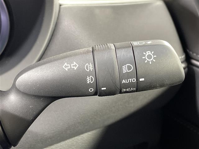 ハリアー Ｚ　純正１２．３型ナビ　ＪＢＬ　モデリスタエアロ　モデリスタマフラーカッター　セーフティセンス　Ｂカメラ　デジタルインナーミラー内蔵ドラレコ　ＥＴＣ２．０　ＨＵＤ　ＬＥＤ　追従クルコン　純正１９ＡＷ（20枚目）