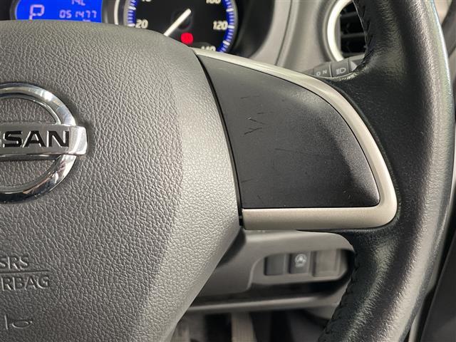 デイズ ハイウェイスター　Ｖセレクション＋セーフティ　純正ナビ　スマートキー　純正１４インチ　衝突被害軽減システム　盗難防止システム　アイドリングストップ　フォグランプ　ウィンカーミラー　電格格納ミラー　プッシュスタート　フロアマット　スペアキー（6枚目）