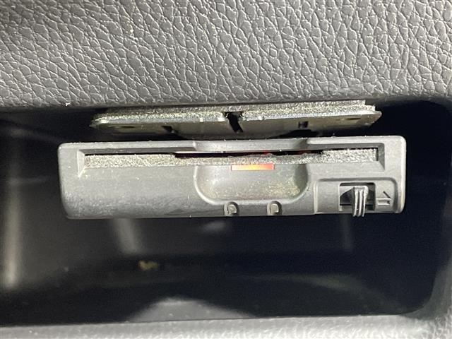 デイズルークス ハイウェイスター　Ｘ　片側電動　純正ナビ　全周囲　シートＨ　ＥＴＣ　Ｂｌｕｅｔｏｏｔｈ　フルセグ　衝突被害軽減ブレーキ　ＬＥＤヘッドライト　オートライト　オートハイビーム　前方ドラレコ　プッシュスタート　スマートキー（4枚目）