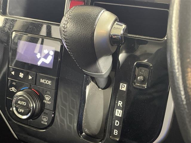 ルーミー カスタムＧ－Ｔ　純正９インチナビ　フリップダウンモニター　スマートアシスト２　バックカメラ　ワンオーナー　ドラレコ　シートヒーター　両側パワースライド　ＥＴＣ２．０　ＬＥＤ　フロアマット　オートライト　フォグランプ（18枚目）