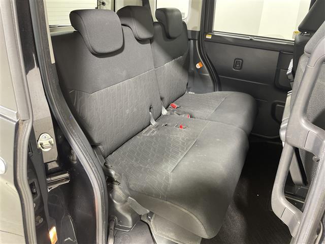 ルーミー カスタムＧ－Ｔ　純正９インチナビ　フリップダウンモニター　スマートアシスト２　バックカメラ　ワンオーナー　ドラレコ　シートヒーター　両側パワースライド　ＥＴＣ２．０　ＬＥＤ　フロアマット　オートライト　フォグランプ（25枚目）