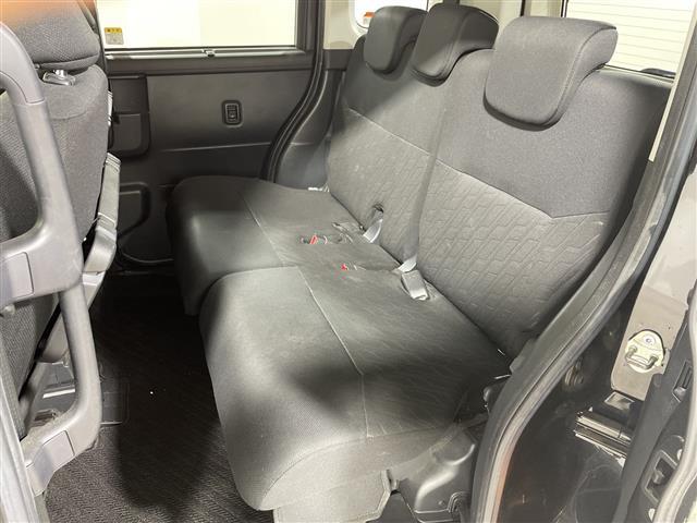 ルーミー カスタムＧ－Ｔ　純正９インチナビ　フリップダウンモニター　スマートアシスト２　バックカメラ　ワンオーナー　ドラレコ　シートヒーター　両側パワースライド　ＥＴＣ２．０　ＬＥＤ　フロアマット　オートライト　フォグランプ（29枚目）