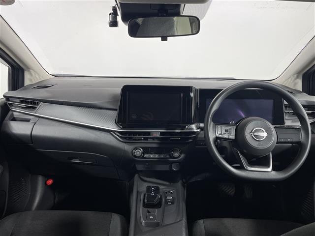 ノート Ｓ　純正９型ナビ　バックカメラ　ＬＥＤヘッドライト　ＥＴＣ　ドラレコ　エマージェンシーブレーキ　フォグランプ　フルセグ　インテリジェントキー　純正フロアマット　取扱説明書　保証書　ブレーキオートホールド（2枚目）