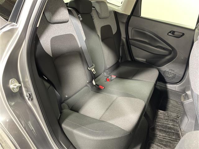 ノート Ｓ　純正９型ナビ　バックカメラ　ＬＥＤヘッドライト　ＥＴＣ　ドラレコ　エマージェンシーブレーキ　フォグランプ　フルセグ　インテリジェントキー　純正フロアマット　取扱説明書　保証書　ブレーキオートホールド（23枚目）