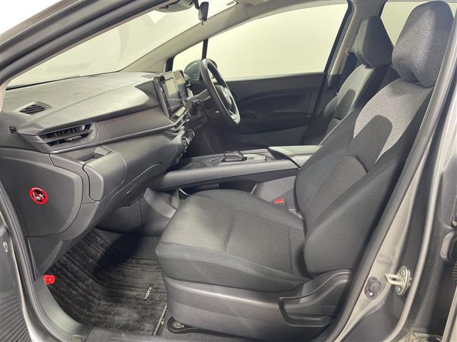 ノート Ｓ　純正９型ナビ　バックカメラ　ＬＥＤヘッドライト　ＥＴＣ　ドラレコ　エマージェンシーブレーキ　フォグランプ　フルセグ　インテリジェントキー　純正フロアマット　取扱説明書　保証書　ブレーキオートホールド（27枚目）