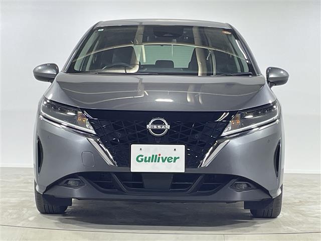 ノート Ｓ　純正９型ナビ　バックカメラ　ＬＥＤヘッドライト　ＥＴＣ　ドラレコ　エマージェンシーブレーキ　フォグランプ　フルセグ　インテリジェントキー　純正フロアマット　取扱説明書　保証書　ブレーキオートホールド（30枚目）