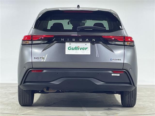 ノート Ｓ　純正９型ナビ　バックカメラ　ＬＥＤヘッドライト　ＥＴＣ　ドラレコ　エマージェンシーブレーキ　フォグランプ　フルセグ　インテリジェントキー　純正フロアマット　取扱説明書　保証書　ブレーキオートホールド（34枚目）