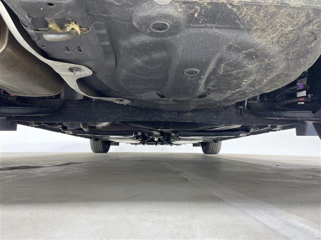 ノート Ｓ　純正９型ナビ　バックカメラ　ＬＥＤヘッドライト　ＥＴＣ　ドラレコ　エマージェンシーブレーキ　フォグランプ　フルセグ　インテリジェントキー　純正フロアマット　取扱説明書　保証書　ブレーキオートホールド（43枚目）