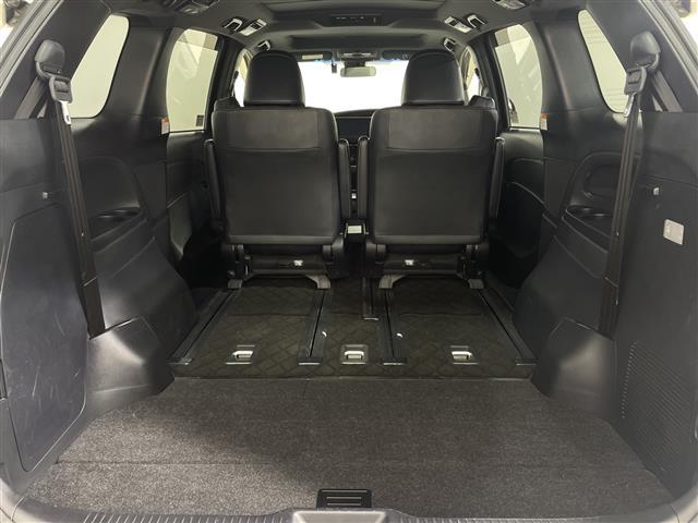 エスティマ アエラス　プレミアム　大型ムーンルーフ　純正９型ナビ　フルセグＴＶ　Ｂｌｕｅｔｏｏｔｈ対応　ドライブレコーダー　ビルトインＥＴＣ　両側パワースライドドア　ハーフレザーシート　キャプテンシート　純正ＬＥＤランプ　フォグランプ（28枚目）