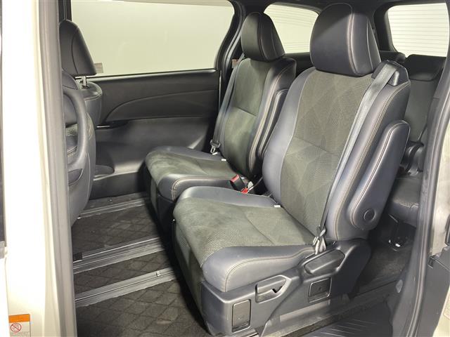 エスティマ アエラス　プレミアム　大型ムーンルーフ　純正９型ナビ　フルセグＴＶ　Ｂｌｕｅｔｏｏｔｈ対応　ドライブレコーダー　ビルトインＥＴＣ　両側パワースライドドア　ハーフレザーシート　キャプテンシート　純正ＬＥＤランプ　フォグランプ（30枚目）