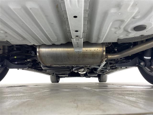 エスティマ アエラス　プレミアム　大型ムーンルーフ　純正９型ナビ　フルセグＴＶ　Ｂｌｕｅｔｏｏｔｈ対応　ドライブレコーダー　ビルトインＥＴＣ　両側パワースライドドア　ハーフレザーシート　キャプテンシート　純正ＬＥＤランプ　フォグランプ（43枚目）