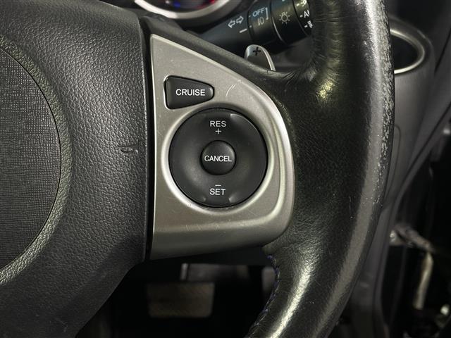 N-BOXカスタム G ターボSSブラックスタイルパッケージ 社外7インチナビ バックカメラ クルコン 両側パワースライドドア ハーフレザーシート ヒートシーター LED ビルトインETC フロアマット ウィンカーミラー フォグランプ 純正15インチAW(12枚目)