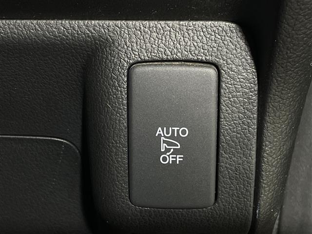 N-BOXカスタム G ターボSSブラックスタイルパッケージ 社外7インチナビ バックカメラ クルコン 両側パワースライドドア ハーフレザーシート ヒートシーター LED ビルトインETC フロアマット ウィンカーミラー フォグランプ 純正15インチAW(20枚目)