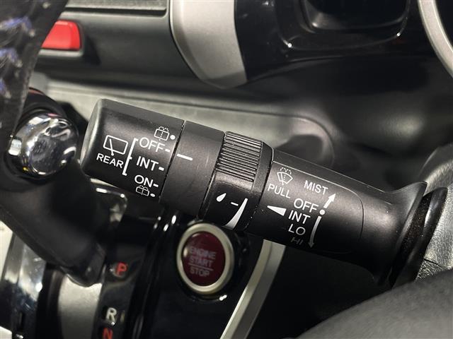 N-BOXカスタム G ターボSSブラックスタイルパッケージ 社外7インチナビ バックカメラ クルコン 両側パワースライドドア ハーフレザーシート ヒートシーター LED ビルトインETC フロアマット ウィンカーミラー フォグランプ 純正15インチAW(22枚目)