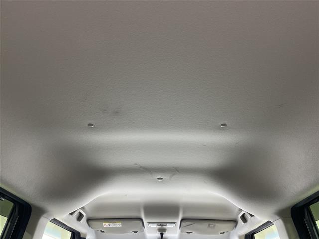 N-BOXカスタム G ターボSSブラックスタイルパッケージ 社外7インチナビ バックカメラ クルコン 両側パワースライドドア ハーフレザーシート ヒートシーター LED ビルトインETC フロアマット ウィンカーミラー フォグランプ 純正15インチAW(29枚目)