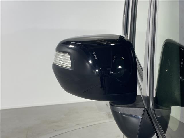 N-BOXカスタム G ターボSSブラックスタイルパッケージ 社外7インチナビ バックカメラ クルコン 両側パワースライドドア ハーフレザーシート ヒートシーター LED ビルトインETC フロアマット ウィンカーミラー フォグランプ 純正15インチAW(41枚目)