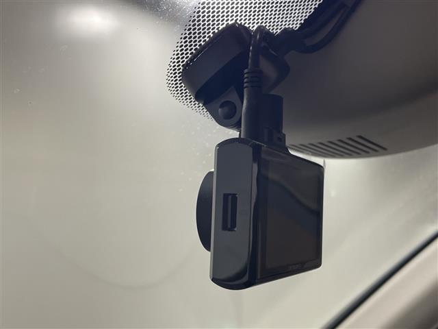 N-WGN Lホンダセンシング 社外ナビ ホンダセンシング バックカメラ クルーズコントロール 運転席シートヒーター 前後ドライブレコーダー 社外フロアマット ETC スペアキー1本 LEDヘッドライト オートマチックハイビーム(11枚目)