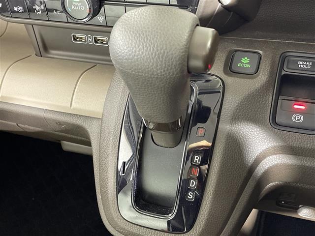 N-WGN Lホンダセンシング 社外ナビ ホンダセンシング バックカメラ クルーズコントロール 運転席シートヒーター 前後ドライブレコーダー 社外フロアマット ETC スペアキー1本 LEDヘッドライト オートマチックハイビーム(18枚目)