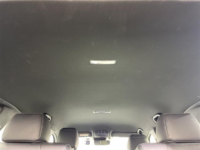 ＣＸ－８ ＸＤ　Ｌパッケージ　ワンオーナー　純正ナビ　全周囲カメラ　ステアリングヒーター　前席シートヒーター　前席パワーシート　運転席メモリーシート　前席シートベンチレーション　キャプテンシート　スペアキー１本　純正フロアマット（29枚目）