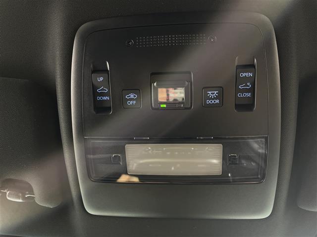 クラウンハイブリッド RSアドバンス 純正8型ナビ MR トヨタセーフティセンス Bカメラ BSM ETC2.0 本革シート シートヒーター シートベンチレーション 革巻ステアリング パドルシフト HUD 追従クルコン 純18AW(24枚目)