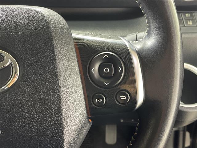 シエンタ ハイブリッドG 純正ナビ 両側電動 セーフティセンス Bカメラ ETC LED 前後ドラレコ スマートキー 純15AW オートライト フォグランプ ドアバイザー フロアマット 電格ミラー 保証書 取説(9枚目)