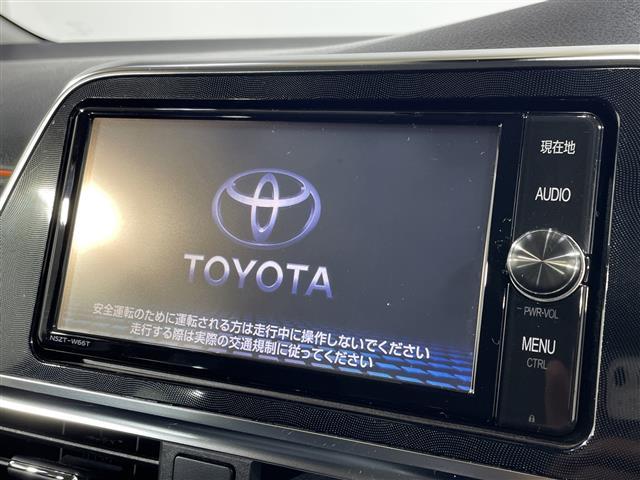 シエンタ ハイブリッドG 純正ナビ 両側電動 セーフティセンス Bカメラ ETC LED 前後ドラレコ スマートキー 純15AW オートライト フォグランプ ドアバイザー フロアマット 電格ミラー 保証書 取説(12枚目)