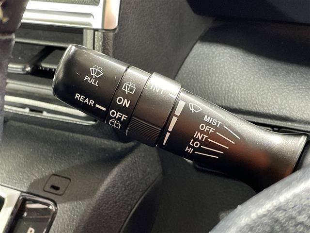 シエンタ ハイブリッドG 純正ナビ 両側電動 セーフティセンス Bカメラ ETC LED 前後ドラレコ スマートキー 純15AW オートライト フォグランプ ドアバイザー フロアマット 電格ミラー 保証書 取説(16枚目)