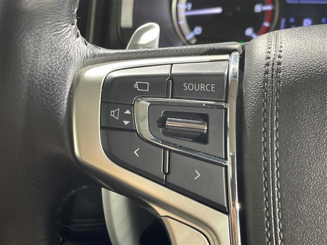 デリカD:5 P 4WD 純正ナビ 両側パワスラ e-アシスト クルコン BSM ターボ ETC 全方位ドラレコ 純正フロアマット ステアリングスイッチ パワーバックドア 電動パーキングブレーキ ブレーキオートホールド(12枚目)