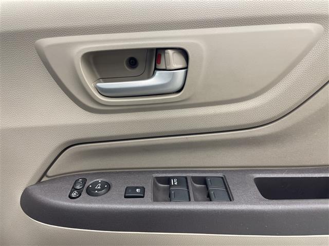 N-WGN G SSパッケージII 純正SDナビゲーション Bカメラ スマートキー スペアキー ETC プッシュスタート 純正フロアマット ステアリングスイッチ 保証書 取扱説明書 電動格納ミラー W+サイドエアバッグ USB BT(20枚目)