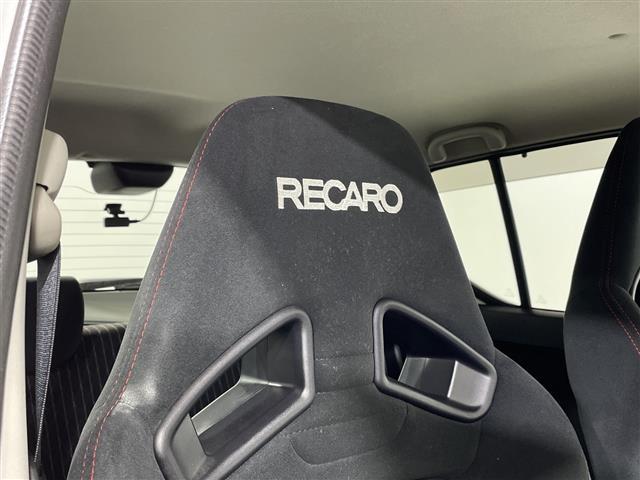 アルトワークス ベースグレード 社外9インチディスプレイオーディオ セーフティサポート バックカメラ ETC 前後ドライブレコーダー 純正15インチAW RECAROシート ステンレス製ペダル ターボ スペアキー 取扱説明書(7枚目)