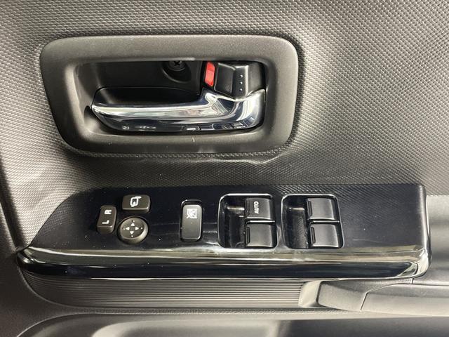 スペーシアカスタム ハイブリッドＸＳターボ（33枚目）