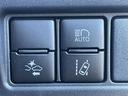 ＺＳ　煌　純正９インチナビ　両側パワスラ　フリップダウンモニター　電動バックドア　トヨタセーフティセンス　クルーズコントロール　バックカメラ　コーナーセンサー　前側ドラレコ　ＥＴＣ２．０　レーンキープアシスト（11枚目）
