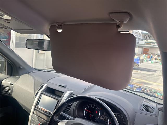エクストレイル ２０Ｘｔｔ　内地仕入車両　社外ナビフルセグＴＶ　ＣＤ　ＤＶＤ　Ｂｌｕｅｔｏｏｔｈ　シートヒーター　ＥＴＣ（28枚目）