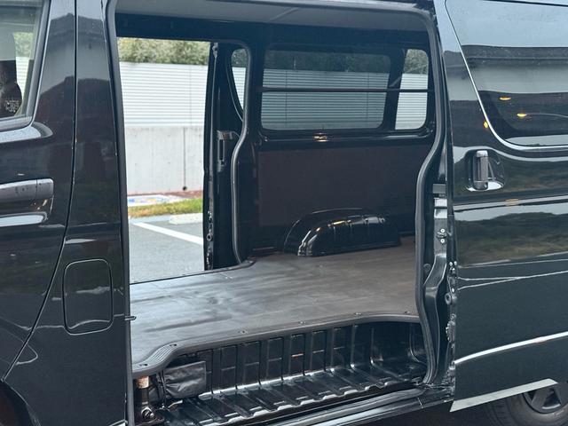 ハイエースバン ロングＤＸ　６型　ディーゼルターボ　ナビ　ＴＶ　バックモニター　ＥＴＣ　ＬＥＤヘッドライト　セーフティーセンス（17枚目）