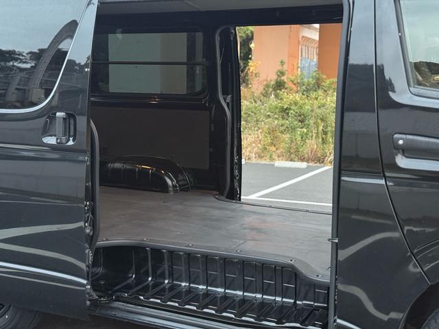 ハイエースバン ロングＤＸ　６型　ディーゼルターボ　ナビ　ＴＶ　バックモニター　ＥＴＣ　ＬＥＤヘッドライト　セーフティーセンス（19枚目）