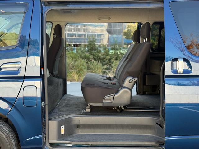 ハイエースバン ロングワイドスーパーGL 4WD ナビ テレビ バックモニター ETC セーフティセンス(18枚目)