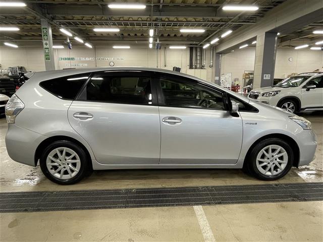 プリウスアルファ S(22枚目)