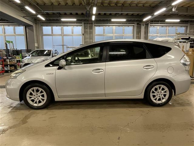 プリウスアルファ S(25枚目)