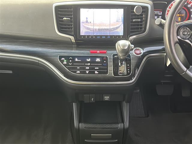 オデッセイ アブソルート（9枚目）