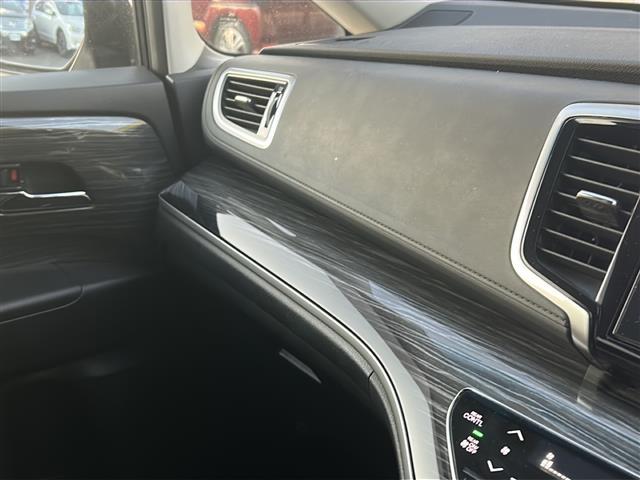 オデッセイ アブソルート（17枚目）